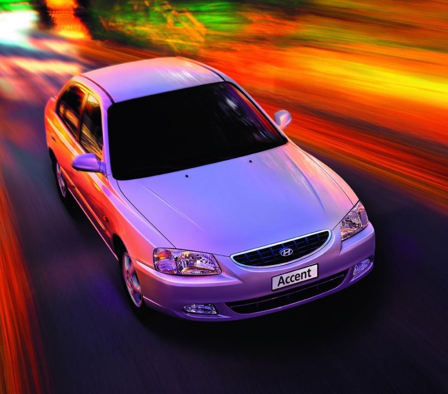  Hyundai Accent 2004 года  (фото 24 из 29)